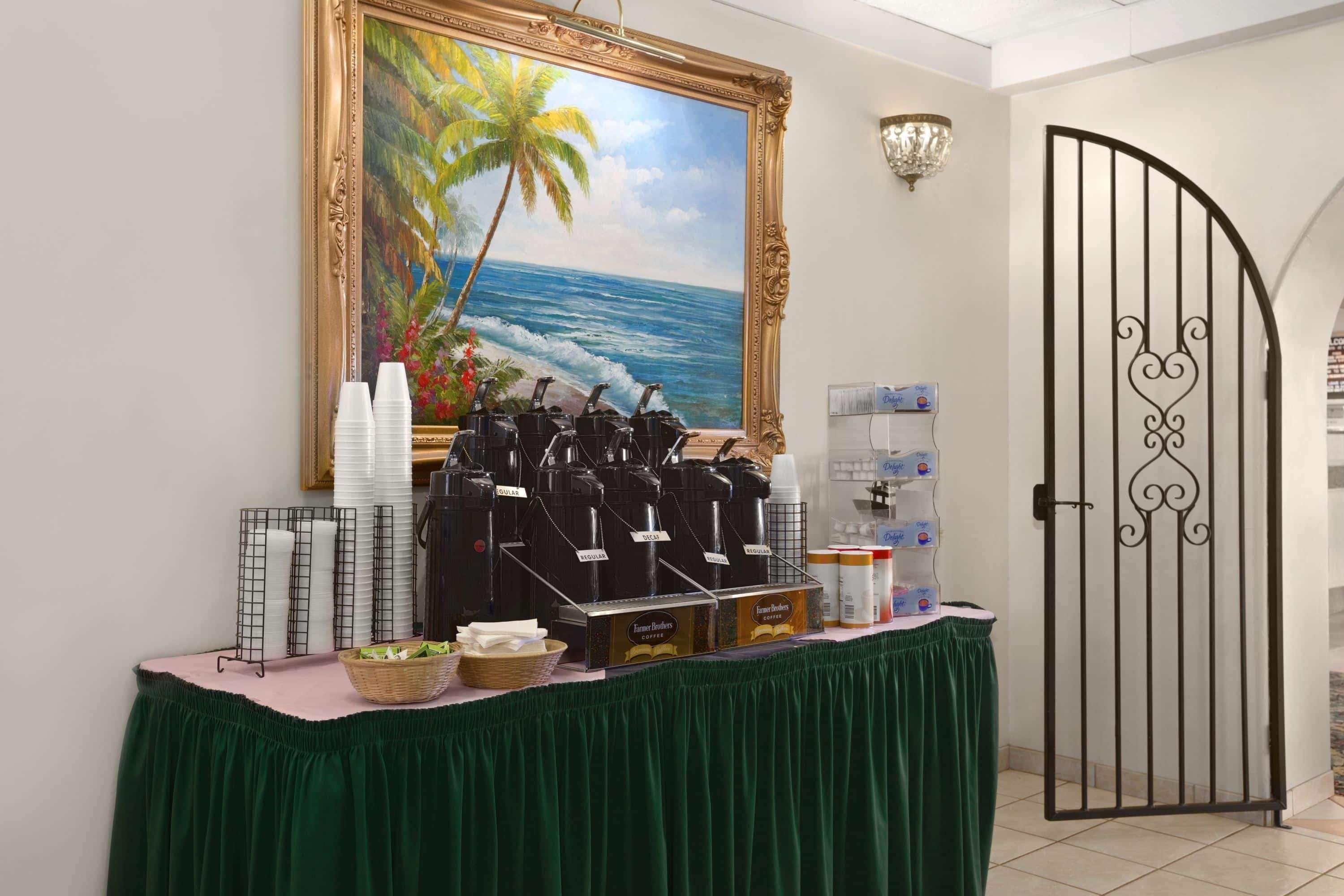 Ramada By Wyndham Grand Junction Otel Dış mekan fotoğraf