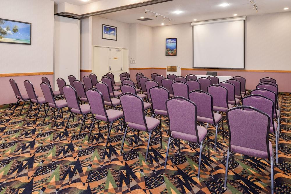 Ramada By Wyndham Grand Junction Otel Dış mekan fotoğraf