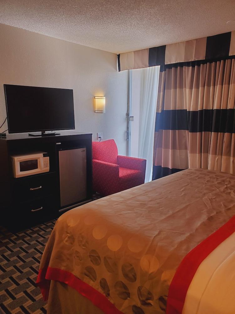 Ramada By Wyndham Grand Junction Otel Dış mekan fotoğraf