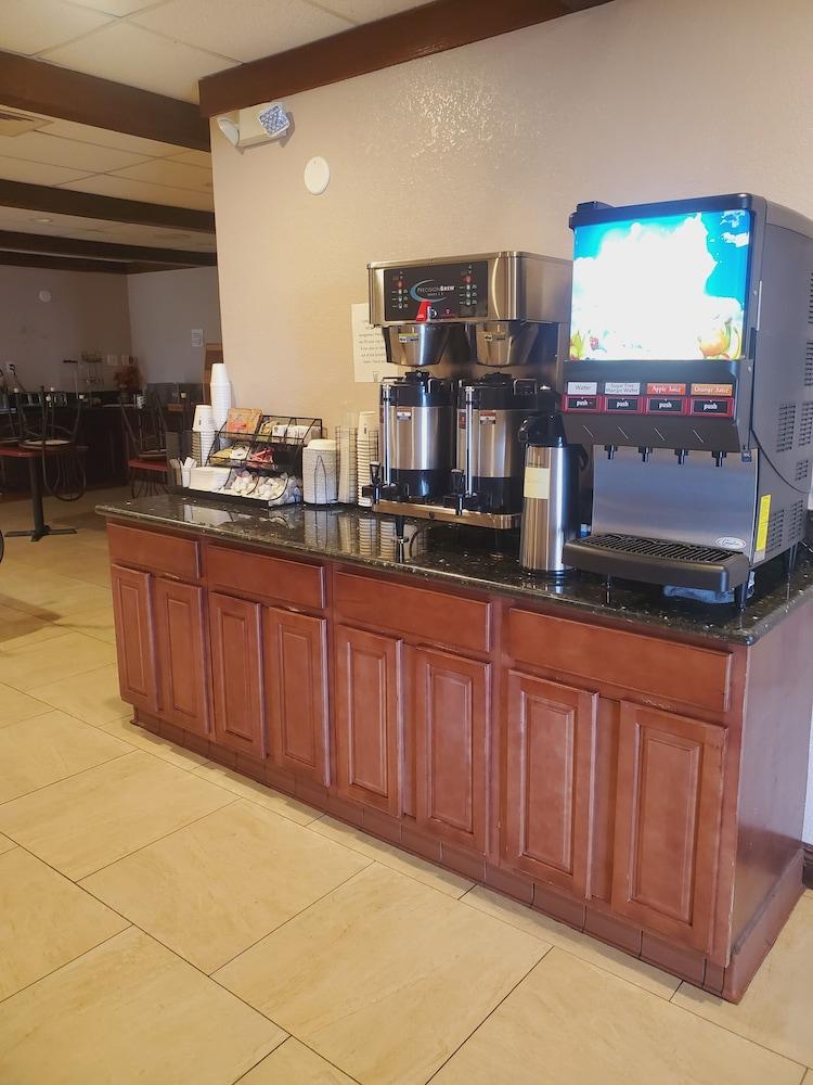 Ramada By Wyndham Grand Junction Otel Dış mekan fotoğraf