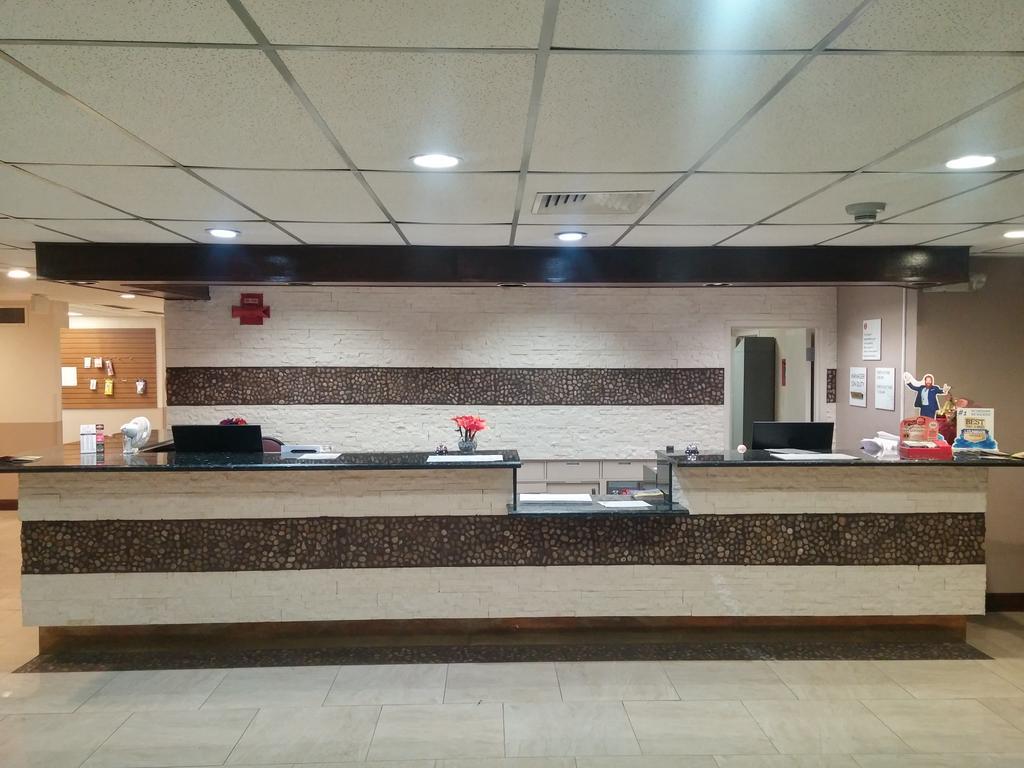Ramada By Wyndham Grand Junction Otel Dış mekan fotoğraf