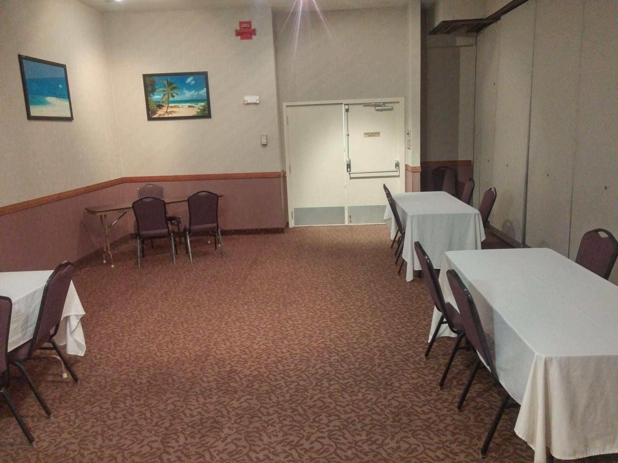 Ramada By Wyndham Grand Junction Otel Dış mekan fotoğraf