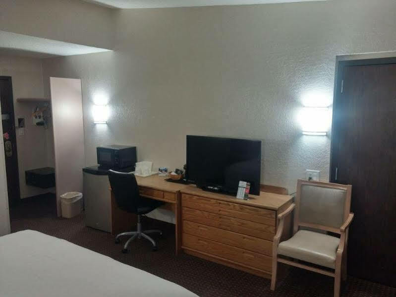 Ramada By Wyndham Grand Junction Otel Dış mekan fotoğraf